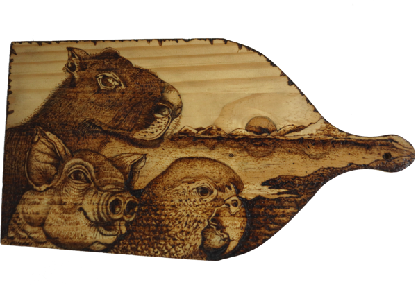 Série: Tábua de Carne – Antropofagias Amazônidas | 2024 | Instalação Pirogravura sobre Madeira
2) " FILOZOOFANDO" | 23 cm x 44 cm